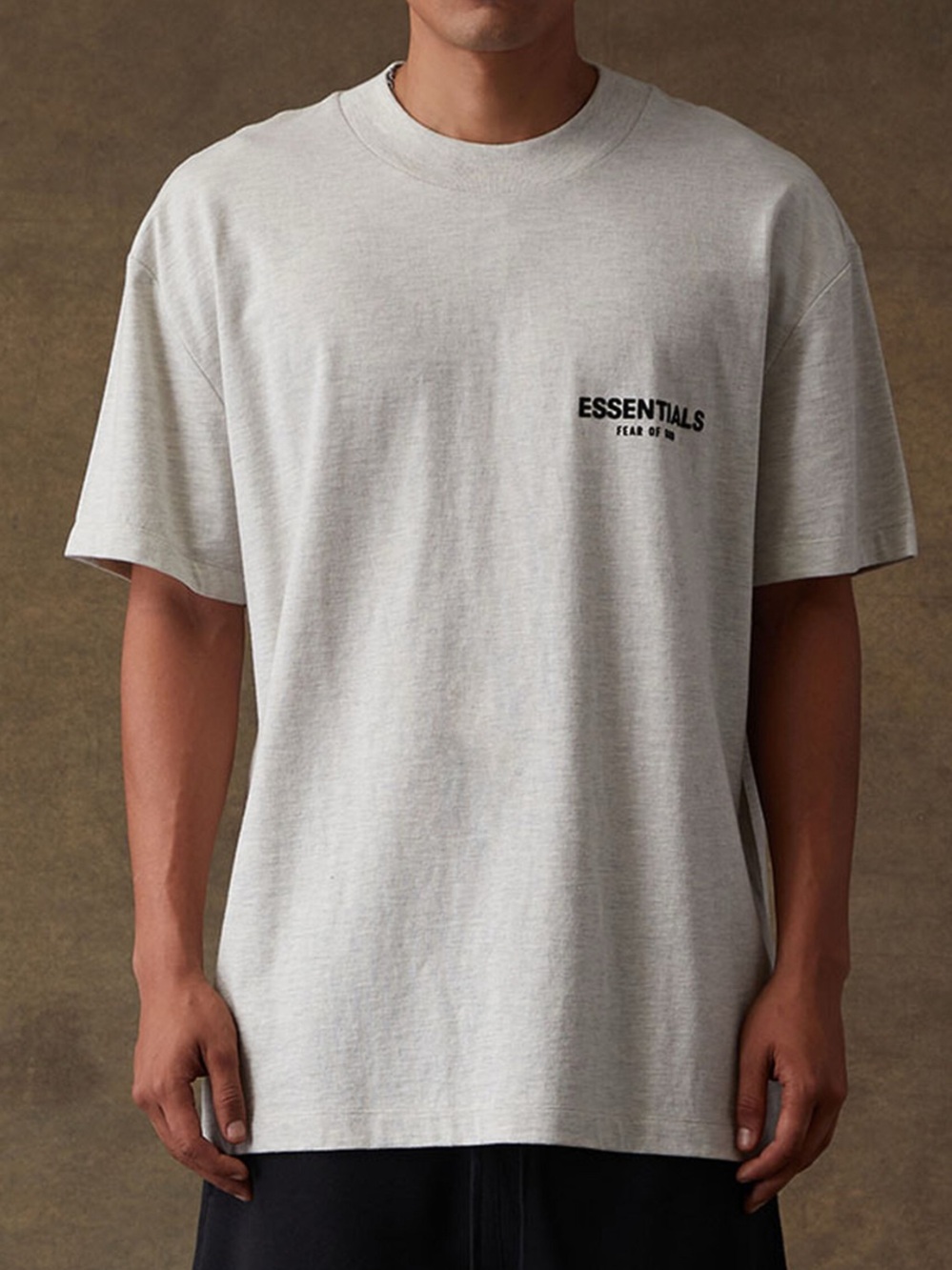 Essentials Fear of God Men’s Light Gray Logo Short Sleeve Tee